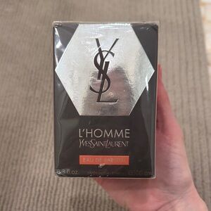 Yves Saint Laurent L'Homme Eau de Parfum - Black and Silver Elegance